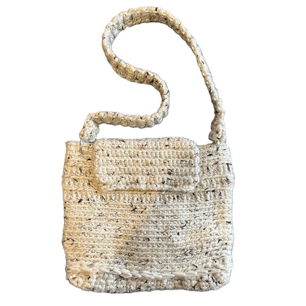 Hand Crafted Shoulder Purse - Picture 2 of 6